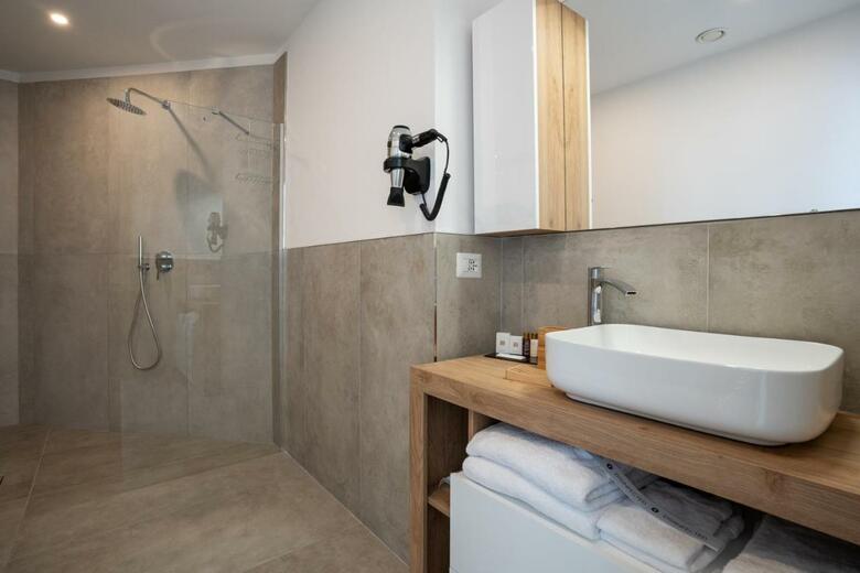 Hotel Bul�