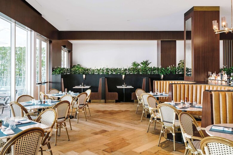 Hotel Nautilus Sonesta Miami Beach