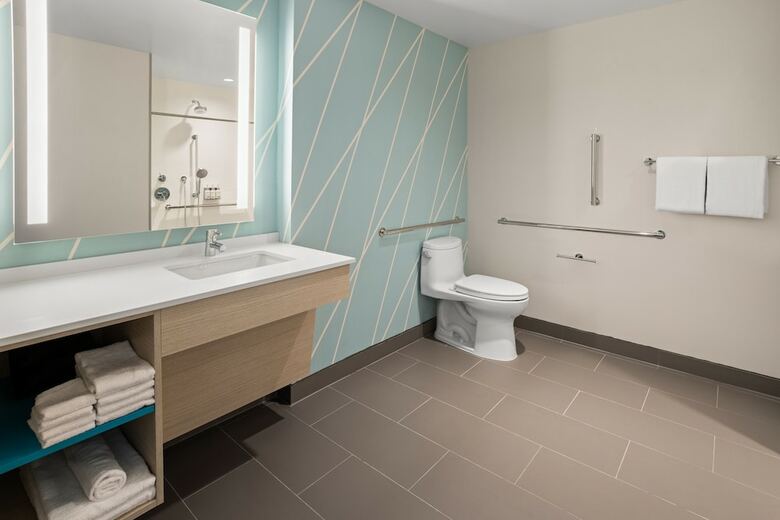 Avid Hotel Brooklyn Dyker Heights By Ihg