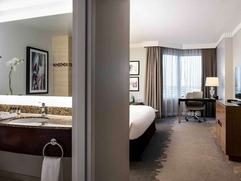 Hotel Pullman Miami Airport