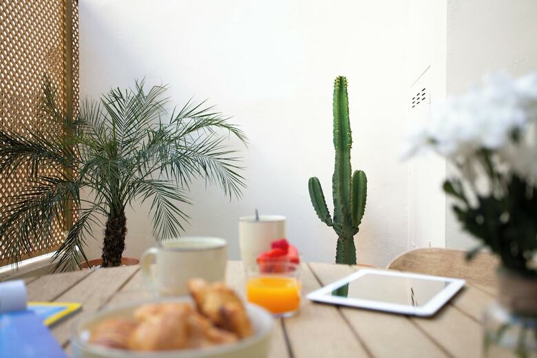 Hostal Nomad Haux Mestalla