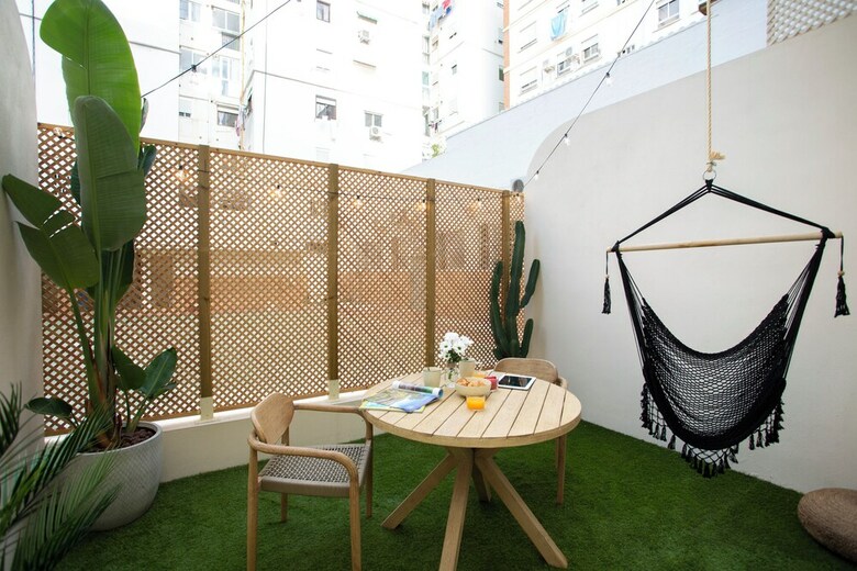 Hostal Nomad Haux Mestalla