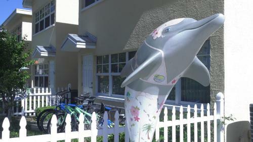 Hotel Barefoot Beach Resort