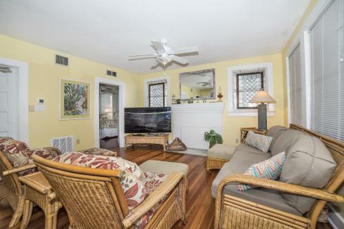 Sun N Fun Beachfront Vacation Rentals