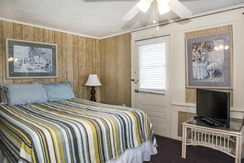 Sun N Fun Beachfront Vacation Rentals