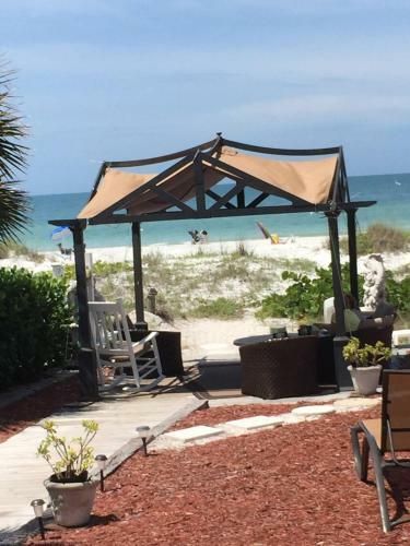 Sun N Fun Beachfront Vacation Rentals