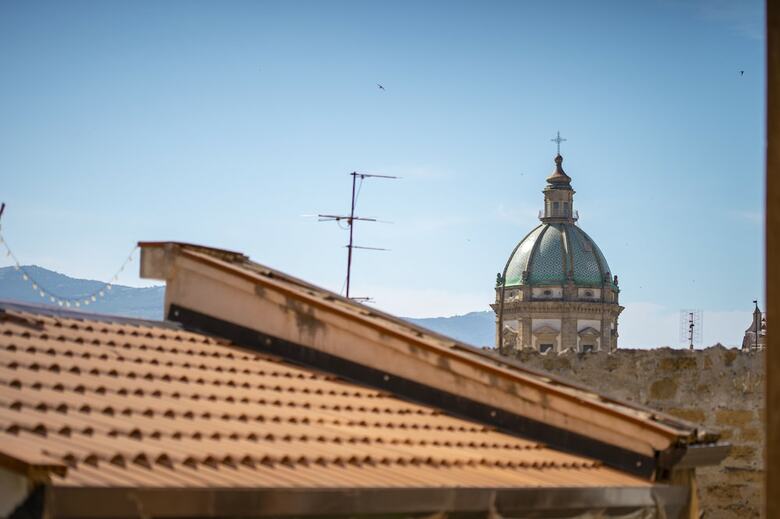 Ballar� Hotel