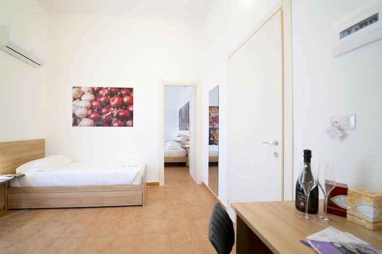 Ballar� Hotel