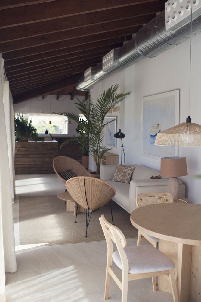 Aparthotel Serenity Apartments