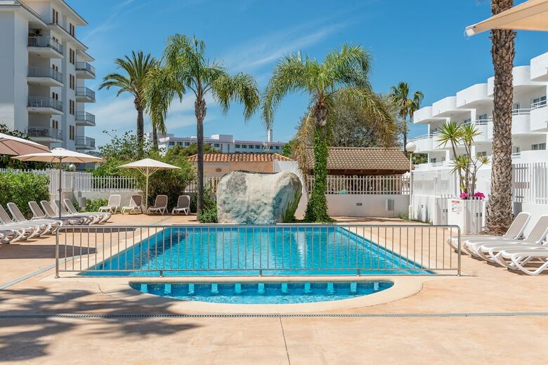 Aparthotel Apartamentos Olive Beach