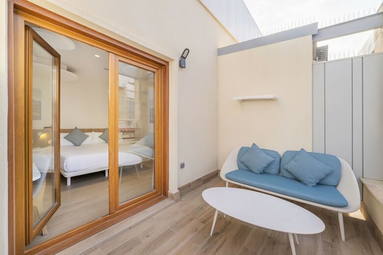 Hotel Odyssey Rooms