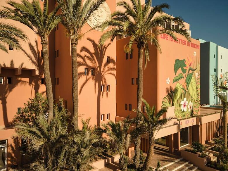 Bikini Island & Mountain Hotel Es Trenc ? Adults Only