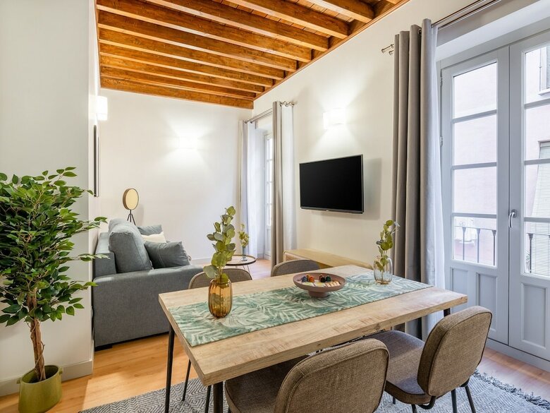 Aparthotel Limehome Granada Calle Mirasol