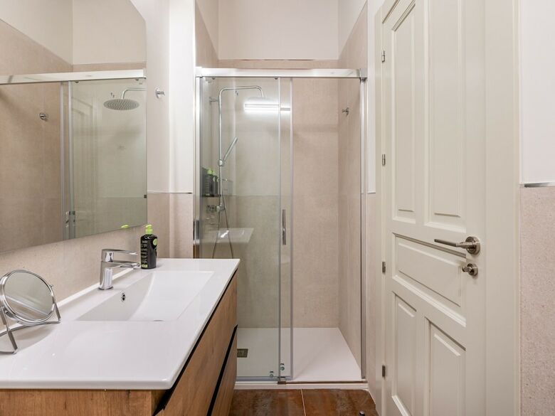Aparthotel Limehome Granada Calle Mirasol