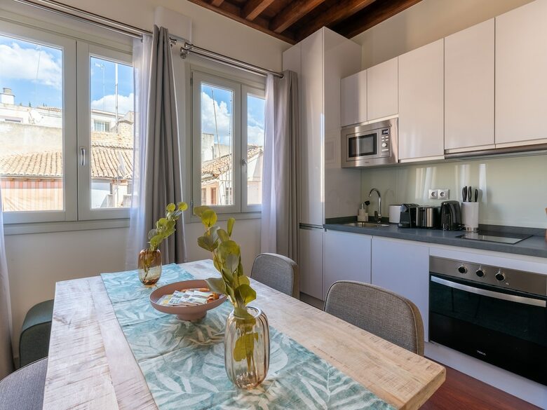 Aparthotel Limehome Granada Calle Mirasol