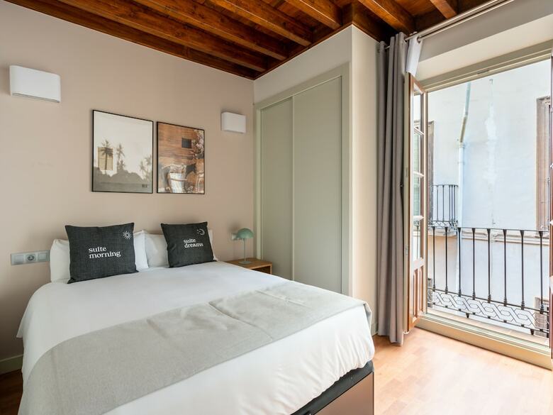 Aparthotel Limehome Granada Calle Mirasol