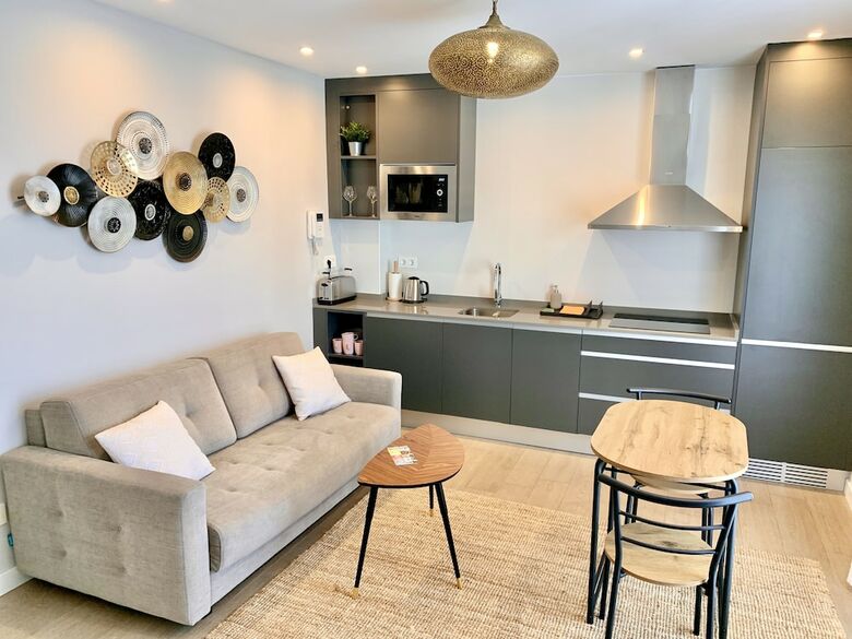Aparthotel Sea To Sky Suites - Mijas Pueblo