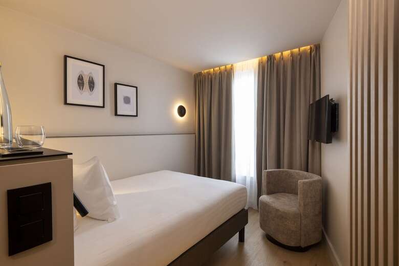 Hotel H�tel Est�