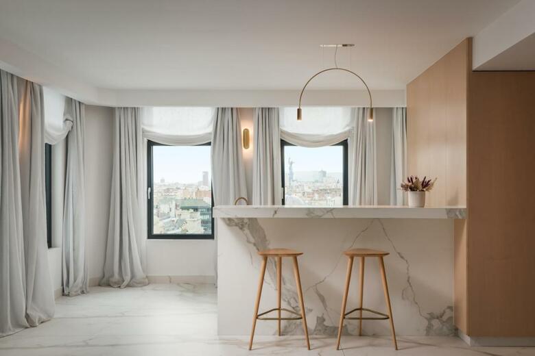 45 Times Barcelona Hotel