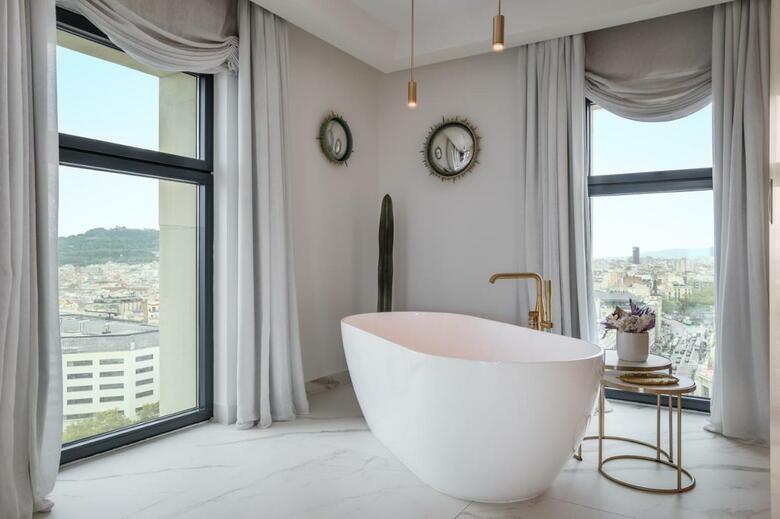 45 Times Barcelona Hotel