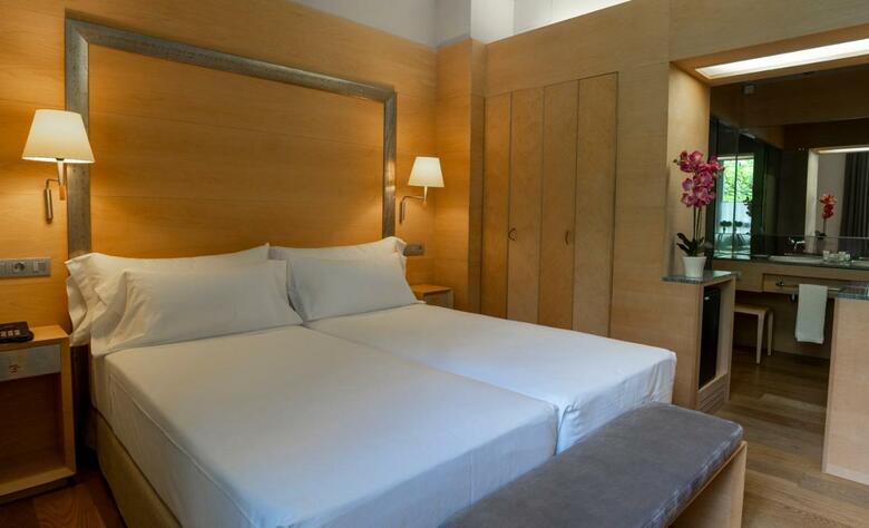 Gran Hotel � Balneario De Panticosa