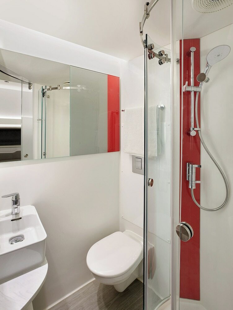 Hotel Zip By Premier Inn Cardiff