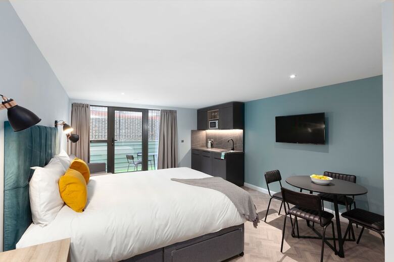 Apartamentos Aptel East