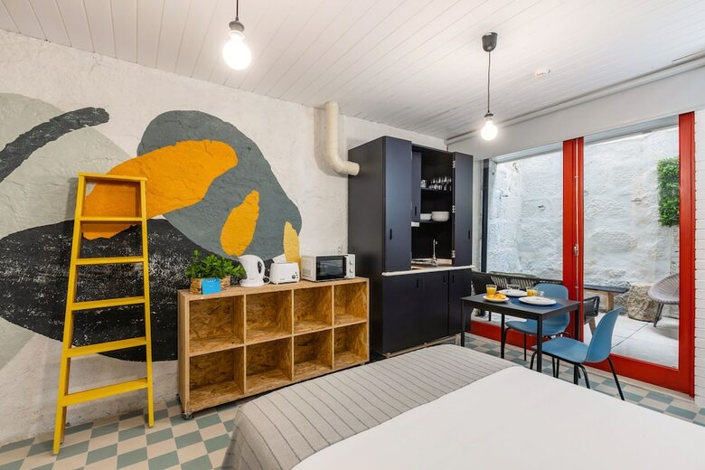 Apartamentos Victorias Studios - Cl�rigos
