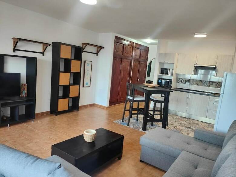 Apartamentos Casa Laly - Callao Salvaje