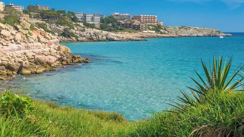 Apartamentos 520 � Golden Coast Paradise