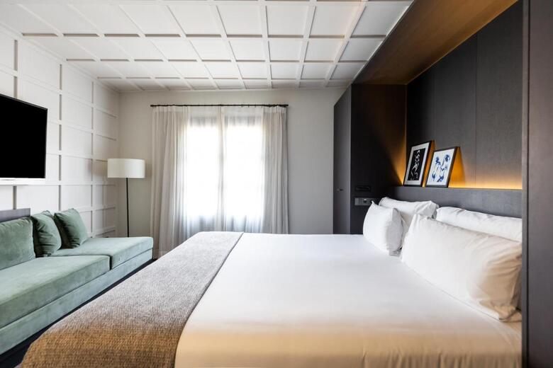 Yurbban Ramblas Boutique Hotel