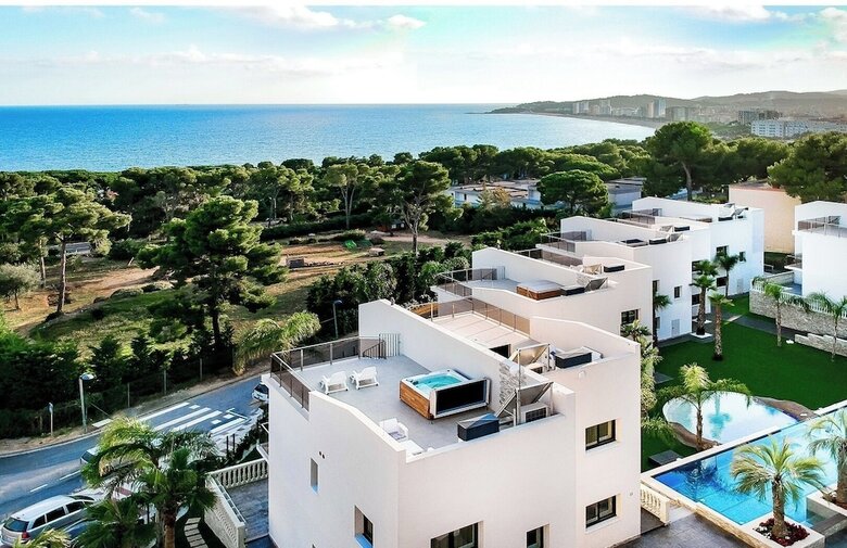 Aparthotel Calma Holiday Villas