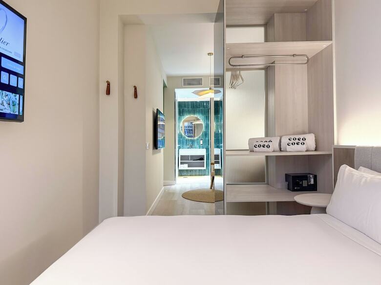 Aparthotel Coeo Frailes Design Apartments