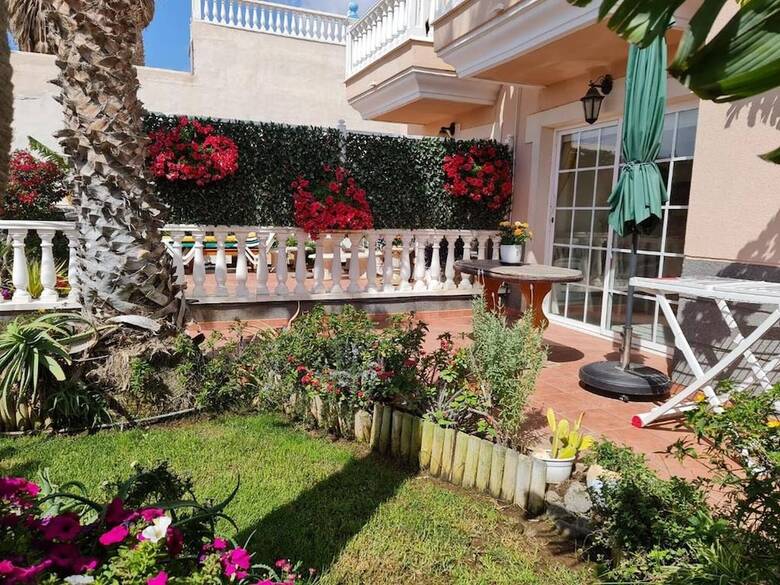 El M�dano Apartment With Breathtaking Pool Views