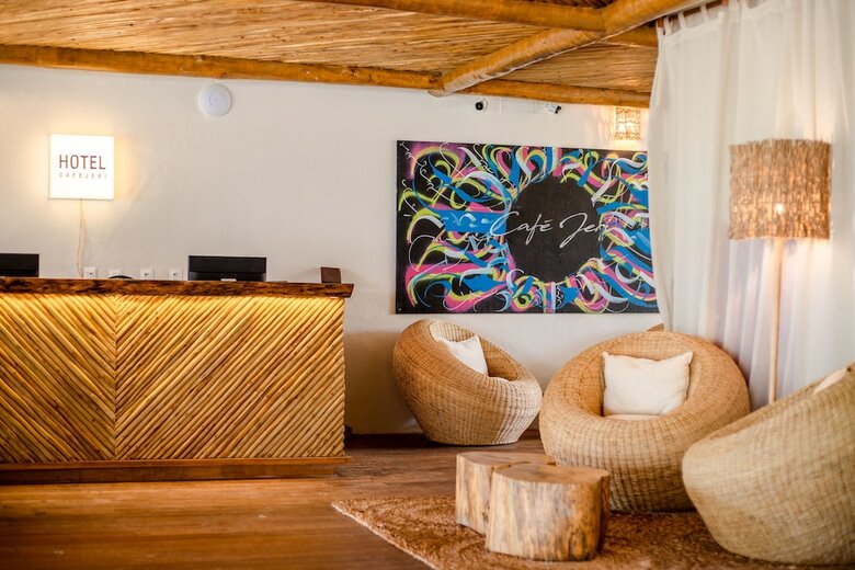 Caf� Jeri Hotel - Adults Only