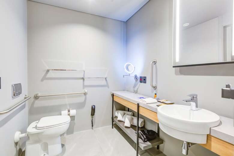 Hotel Doubletree By Hilton Porto Alegre
