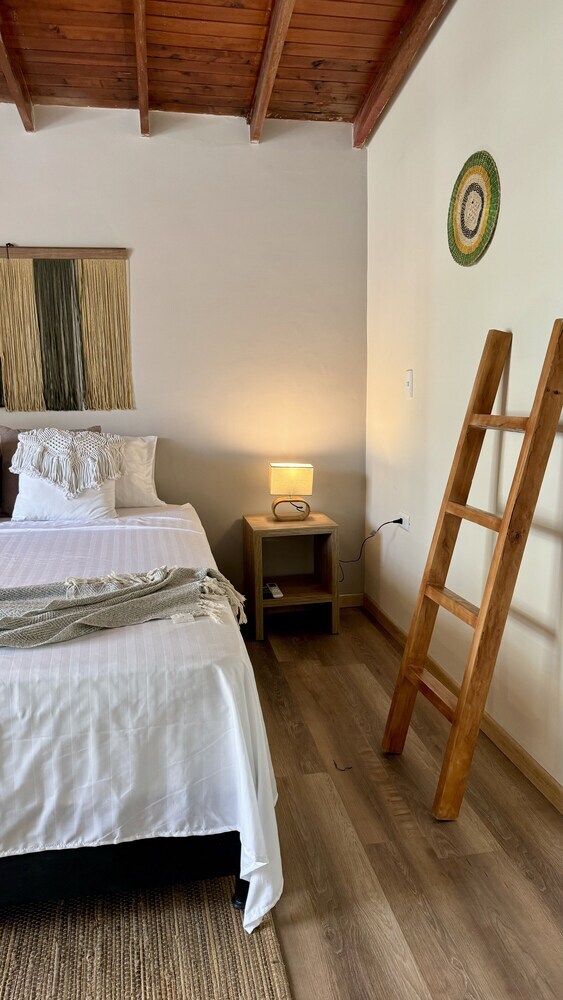 Luum Guest House
