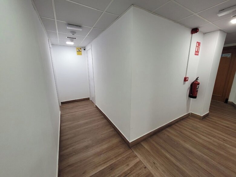 Hotel Ayz Elcano - Auto Check-in Property