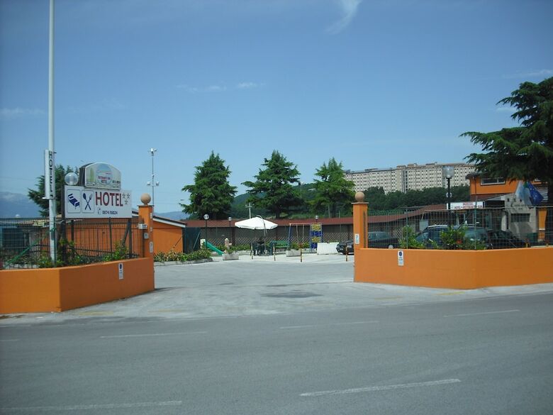 Cascina Garden Hotel