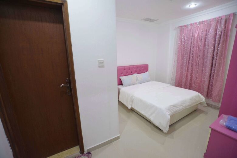 Aparthotel Leader Apartments 1