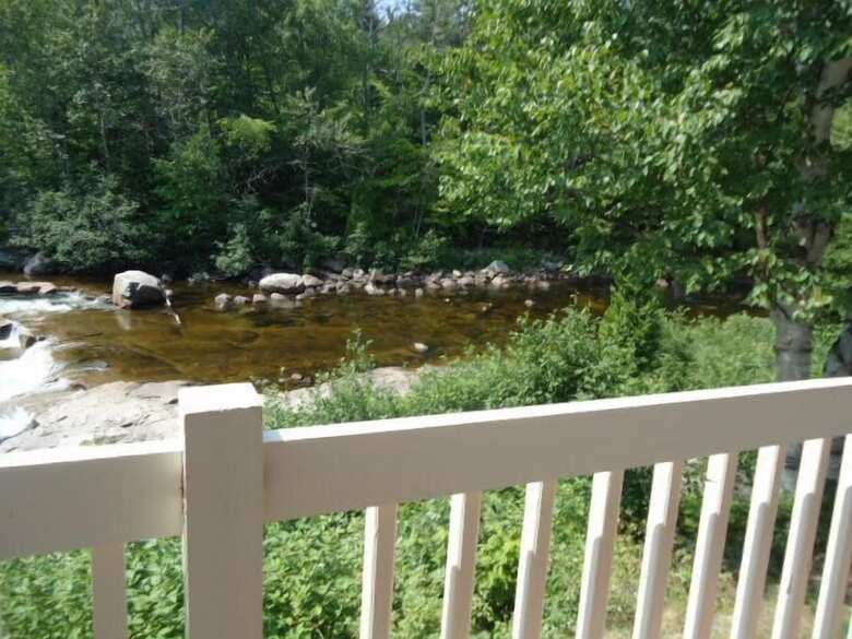 Hotel Motel Les Chalets Bo-fleuve