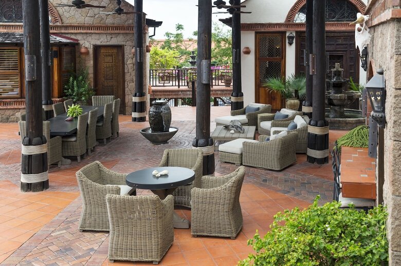 Caille Blanc Villa & Hotel - Adults Only