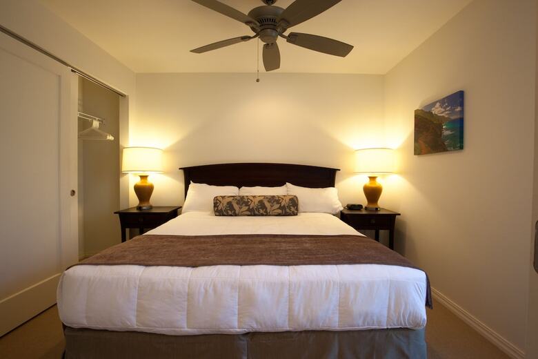 Hotel 2 Bedroom Kauai Vacation Rental