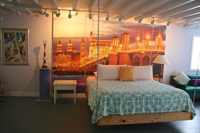Hotel The Loft At Menorcan Square