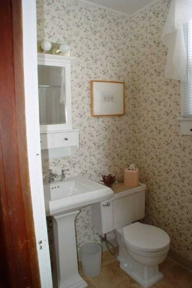 Aparthotel Sun N Fun Beachfront Vacation Rentals