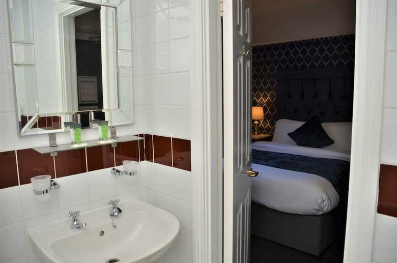 St George Hotel