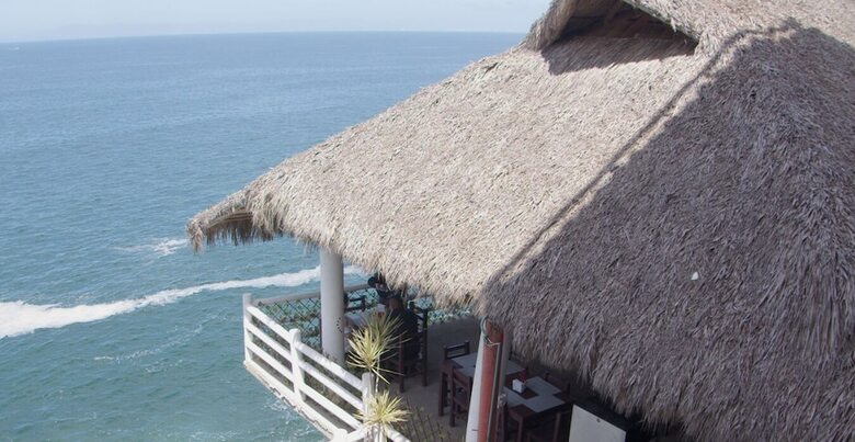 Aparthotel Traditional Sierra Leon Oceanfront Rooms