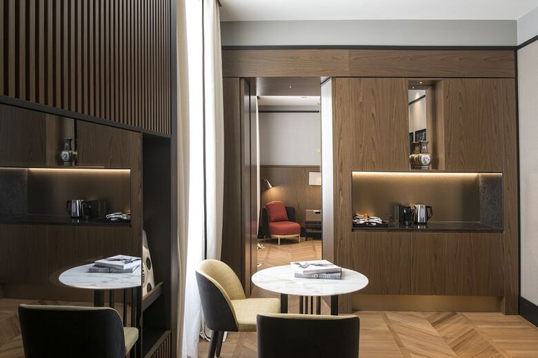 Hotel Umilt� 36