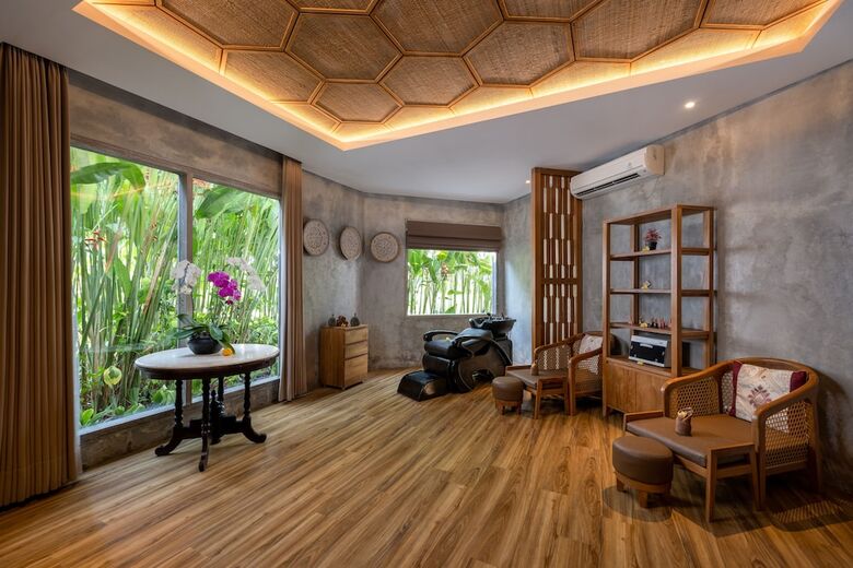 Hotel Thewakanda Resort A Pramana Experience