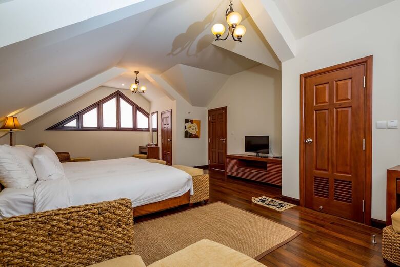 Hotel Luxury Danang Beach Pool Villa
